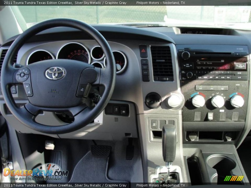 2011 Toyota Tundra Texas Edition CrewMax Silver Sky Metallic / Graphite Gray Photo #24