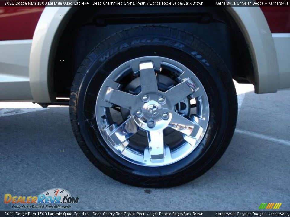 2011 Dodge Ram 1500 Laramie Quad Cab 4x4 Deep Cherry Red Crystal Pearl / Light Pebble Beige/Bark Brown Photo #17