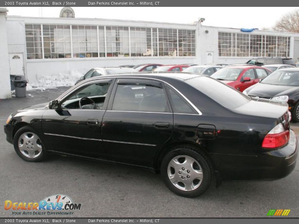 2003 Toyota Avalon XLS Black / Stone Photo #11