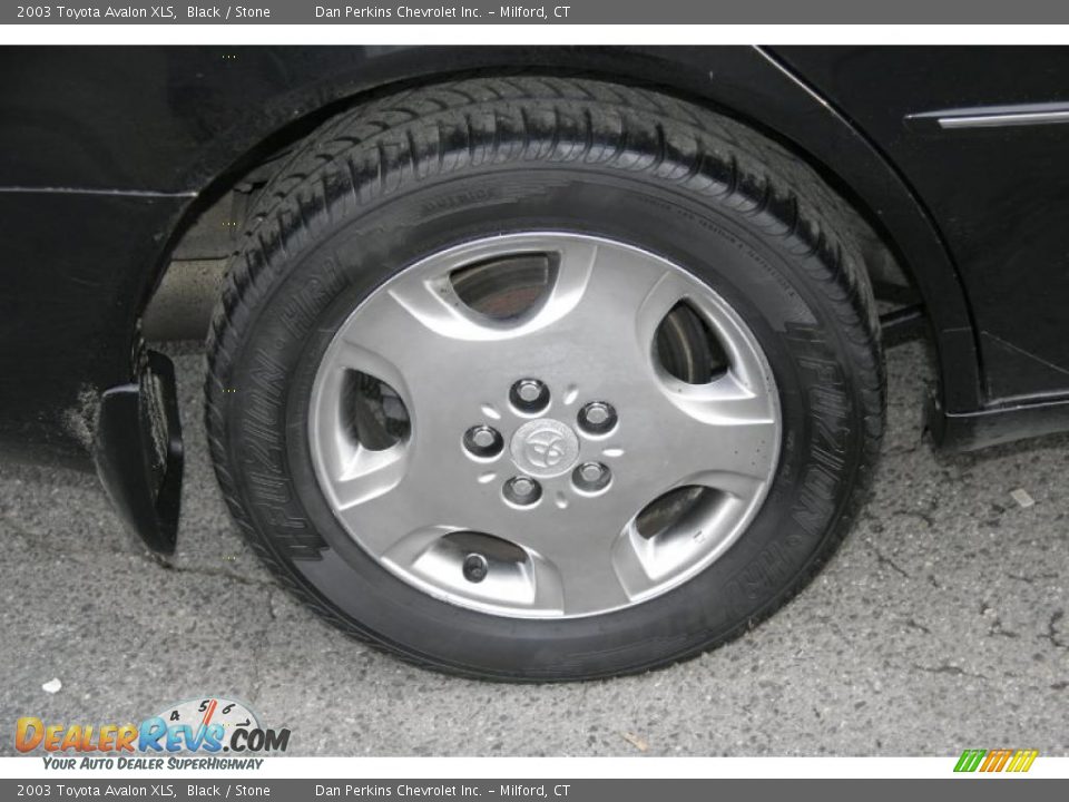 2003 Toyota Avalon XLS Black / Stone Photo #20