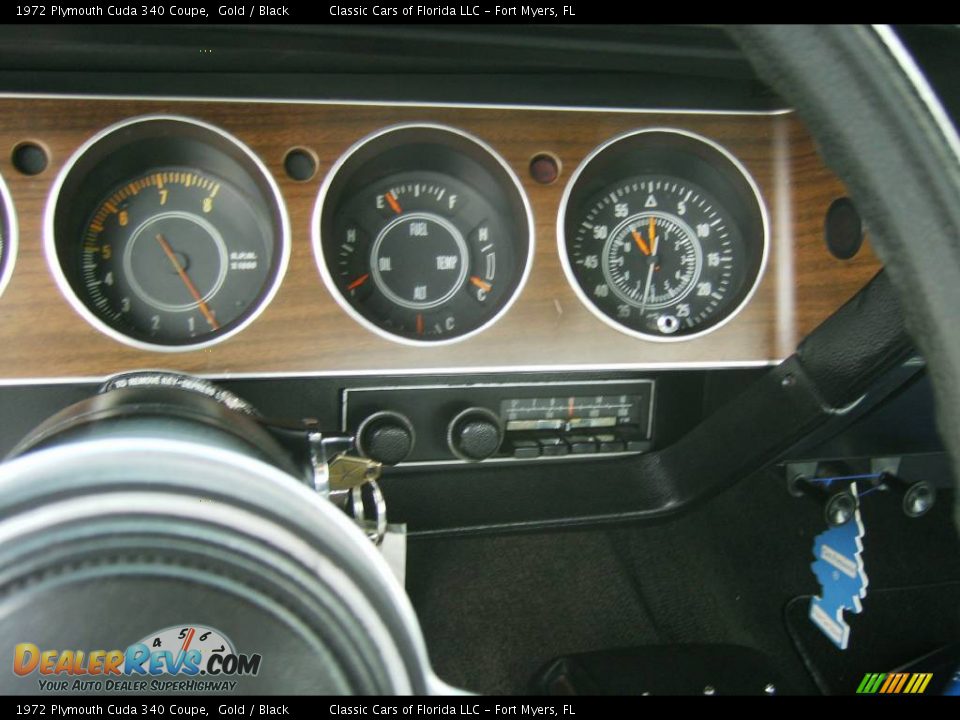 1972 Plymouth Cuda 340 Coupe Gold / Black Photo #24