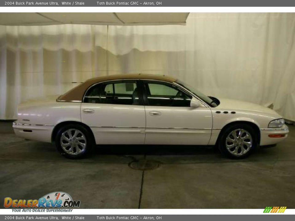 2004 Buick Park Avenue Ultra White / Shale Photo #2