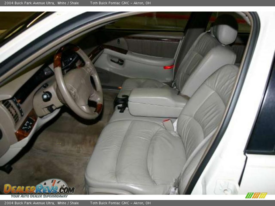 Shale Interior - 2004 Buick Park Avenue Ultra Photo #6