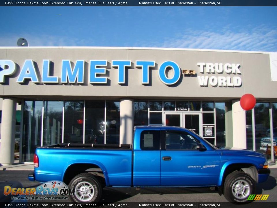 1999 Dodge Dakota Sport Extended Cab 4x4 Intense Blue Pearl / Agate Photo #1