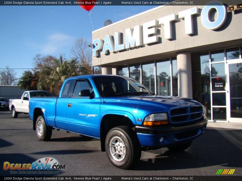 1999 Dodge Dakota Sport Extended Cab 4x4 Intense Blue Pearl / Agate Photo #2