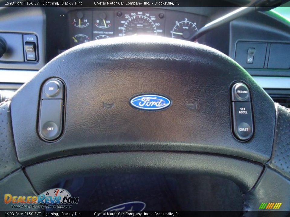 Controls of 1993 Ford F150 SVT Lightning Photo #27