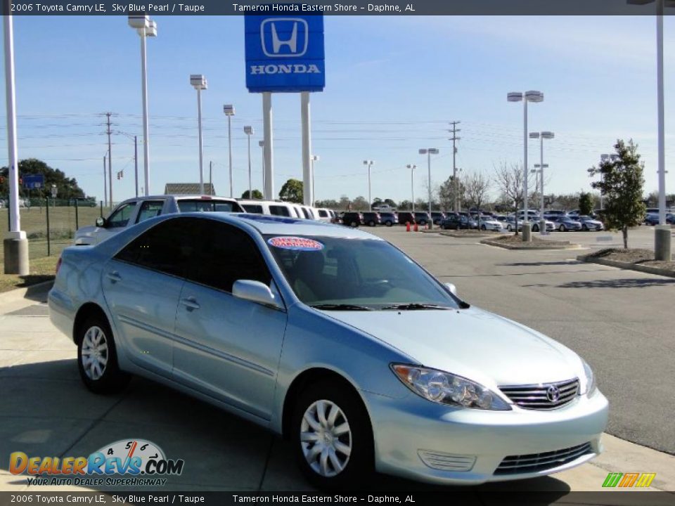 2006 Toyota Camry LE Sky Blue Pearl / Taupe Photo #2