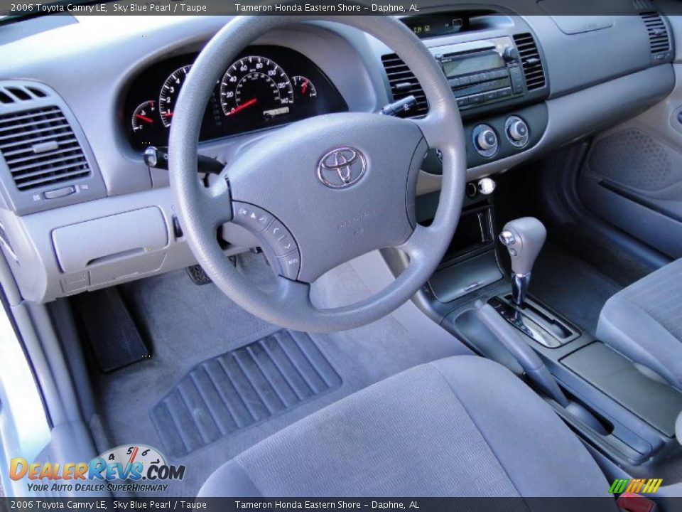 2006 Toyota Camry LE Sky Blue Pearl / Taupe Photo #14