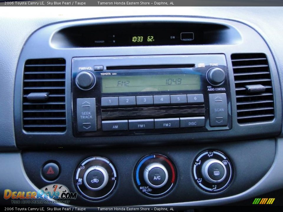 2006 Toyota Camry LE Sky Blue Pearl / Taupe Photo #22