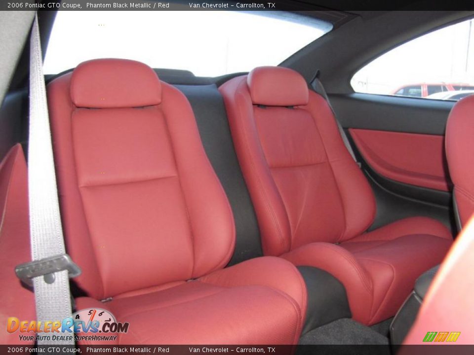 Red Interior - 2006 Pontiac GTO Coupe Photo #10