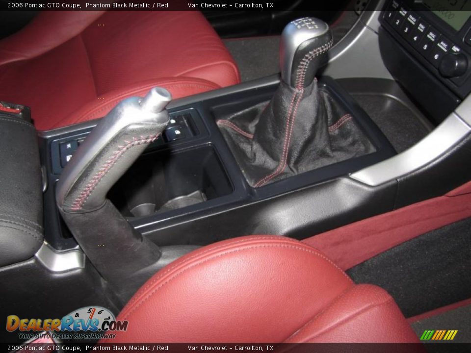 2006 Pontiac GTO Coupe Shifter Photo #15