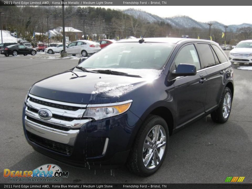 Front 3/4 View of 2011 Ford Edge Limited AWD Photo #2