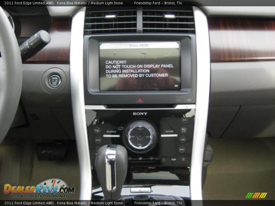 Controls of 2011 Ford Edge Limited AWD Photo #26