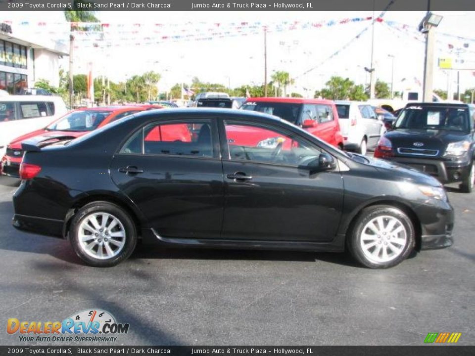 2009 Toyota Corolla S Black Sand Pearl / Dark Charcoal Photo #11