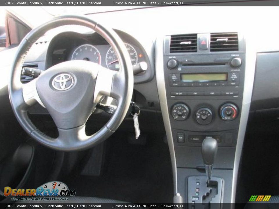 2009 Toyota Corolla S Black Sand Pearl / Dark Charcoal Photo #17