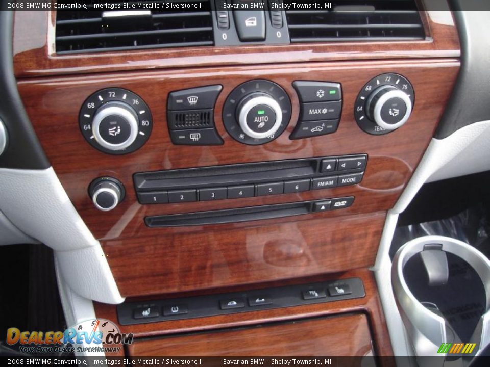 Controls of 2008 BMW M6 Convertible Photo #17