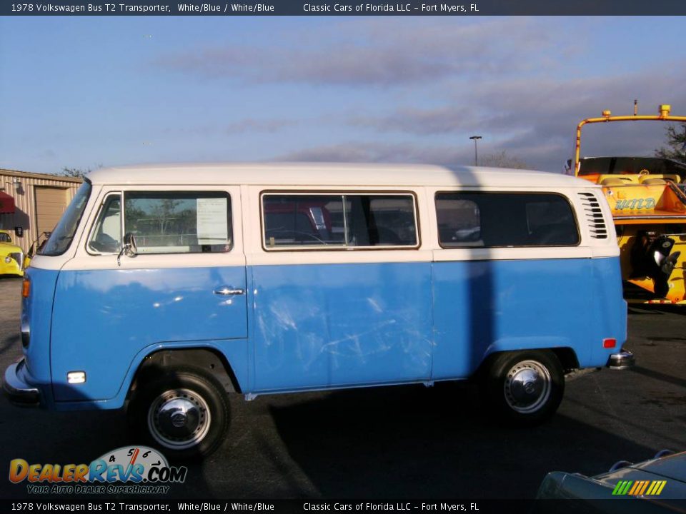 1978 Volkswagen Bus T2 Transporter White/Blue / White/Blue Photo #4