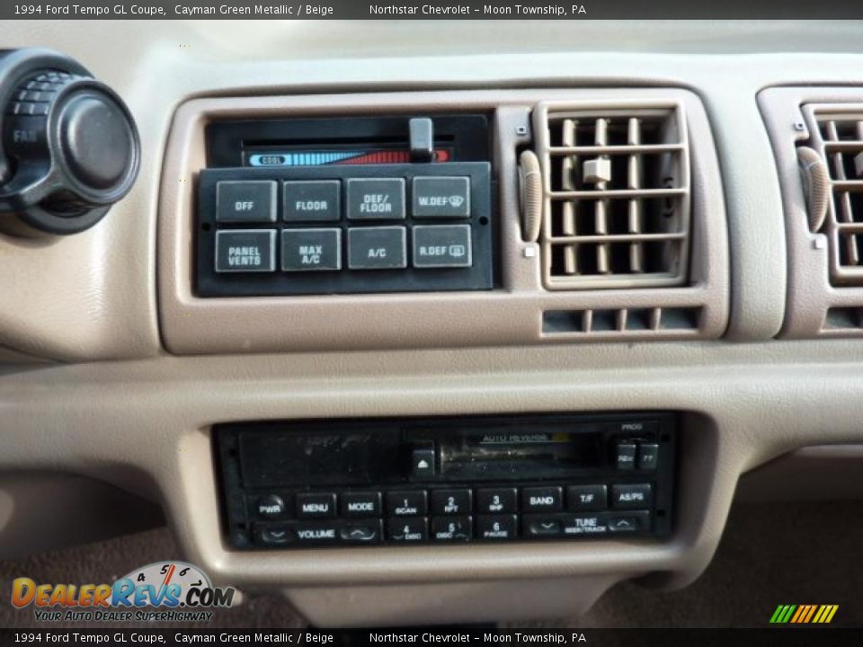 Controls of 1994 Ford Tempo GL Coupe Photo #9