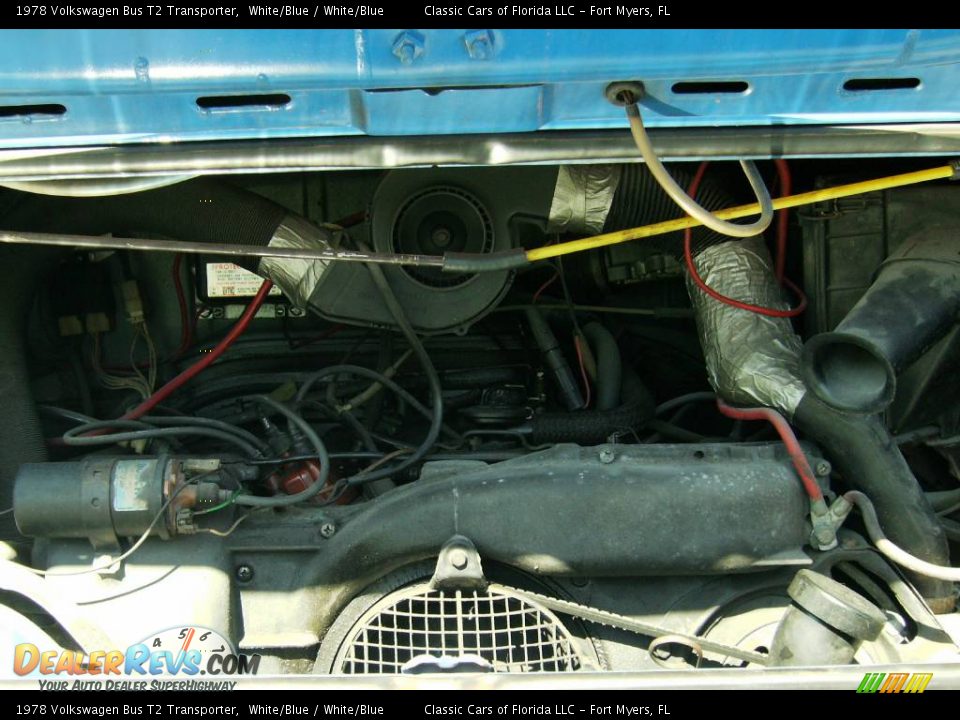 1978 Volkswagen Bus T2 Transporter White/Blue / White/Blue Photo #17