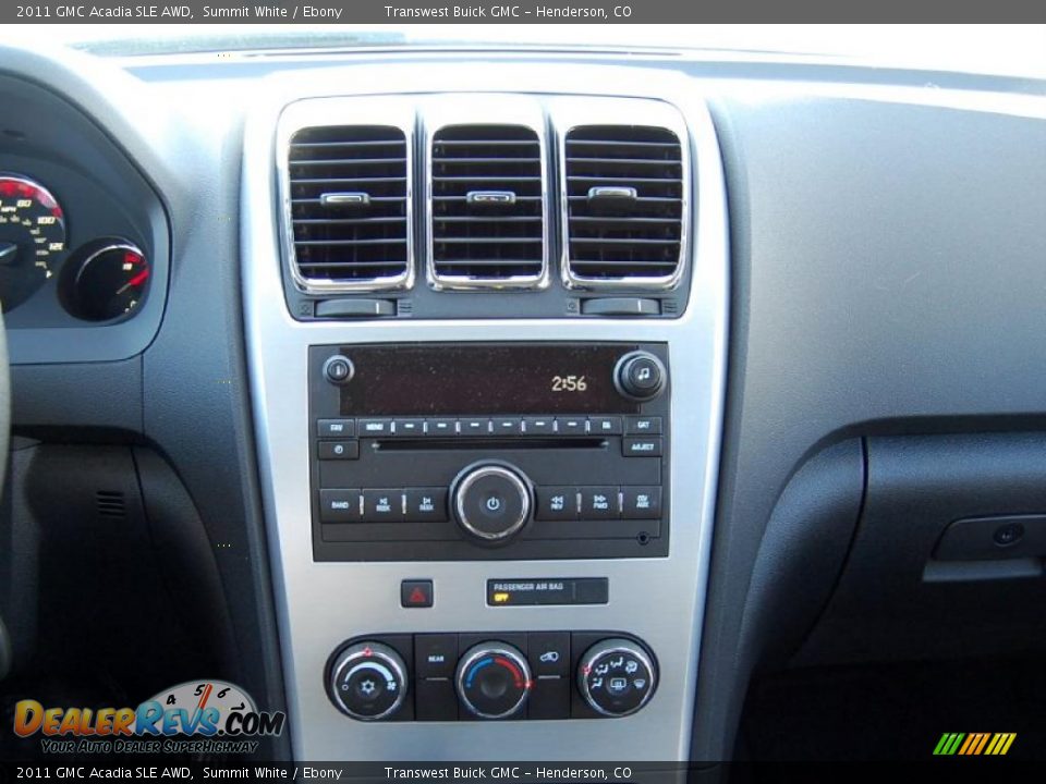 Controls of 2011 GMC Acadia SLE AWD Photo #15