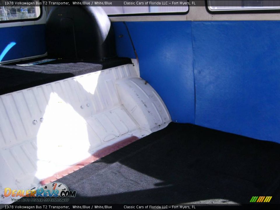 1978 Volkswagen Bus T2 Transporter White/Blue / White/Blue Photo #25
