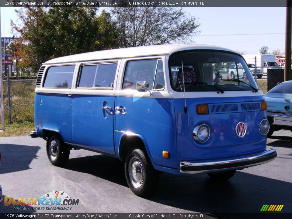 1978 Volkswagen Bus T2 Transporter White/Blue / White/Blue Photo #32
