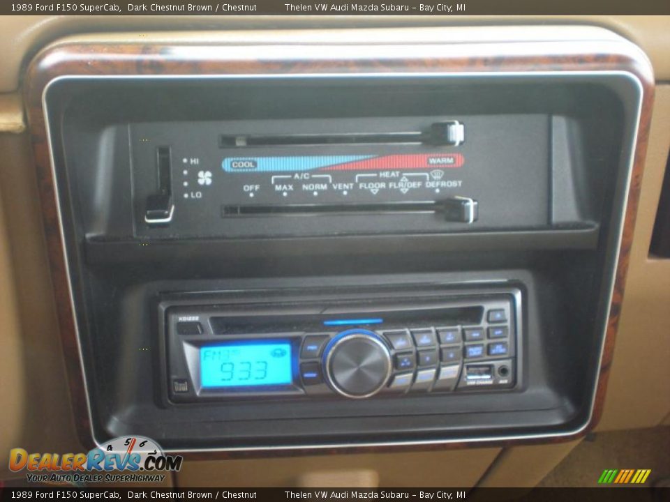 Controls of 1989 Ford F150 SuperCab Photo #13