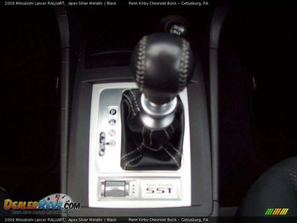 2009 Mitsubishi Lancer RALLIART Shifter Photo #9