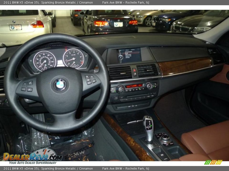 Dashboard of 2011 BMW X5 xDrive 35i Photo #7