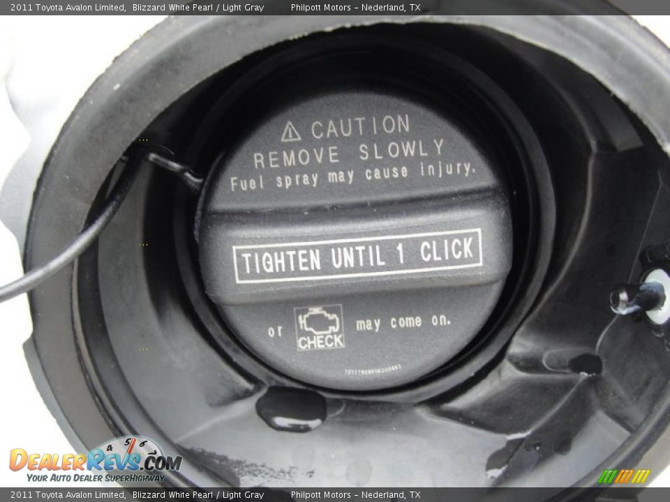 2011 Toyota Avalon Limited Blizzard White Pearl / Light Gray Photo #13