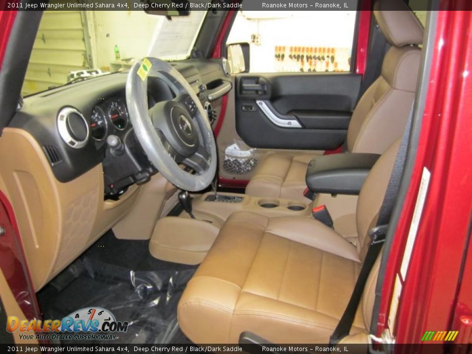 Black/Dark Saddle Interior - 2011 Jeep Wrangler Unlimited Sahara 4x4 Photo #5