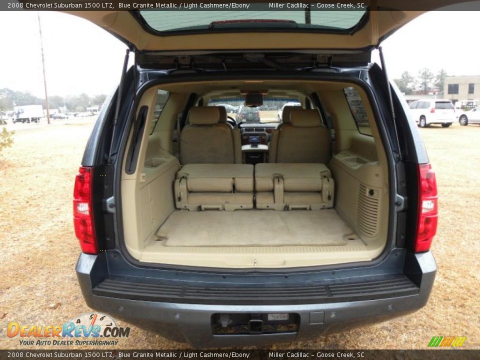 2008 Chevrolet Suburban 1500 LTZ Blue Granite Metallic / Light Cashmere/Ebony Photo #17