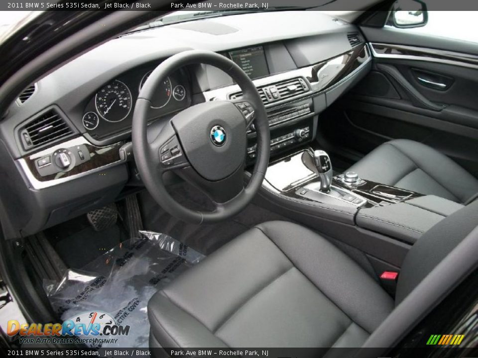 Black Interior - 2011 BMW 5 Series 535i Sedan Photo #10