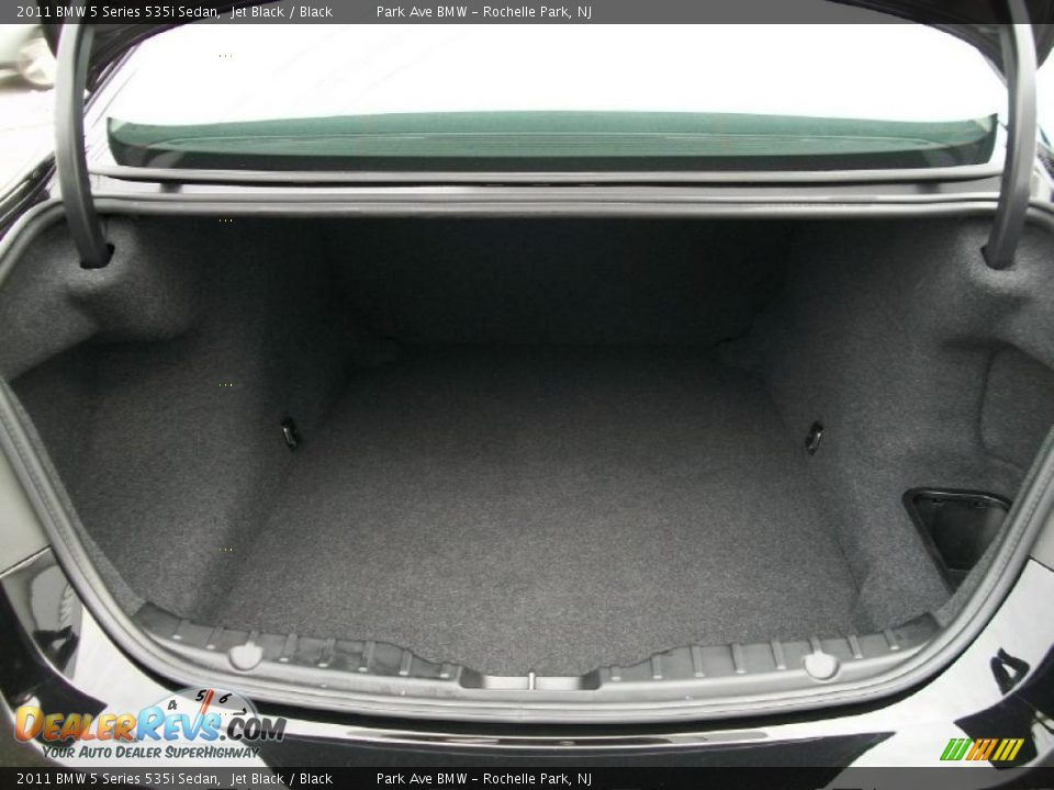 2011 BMW 5 Series 535i Sedan Jet Black / Black Photo #21