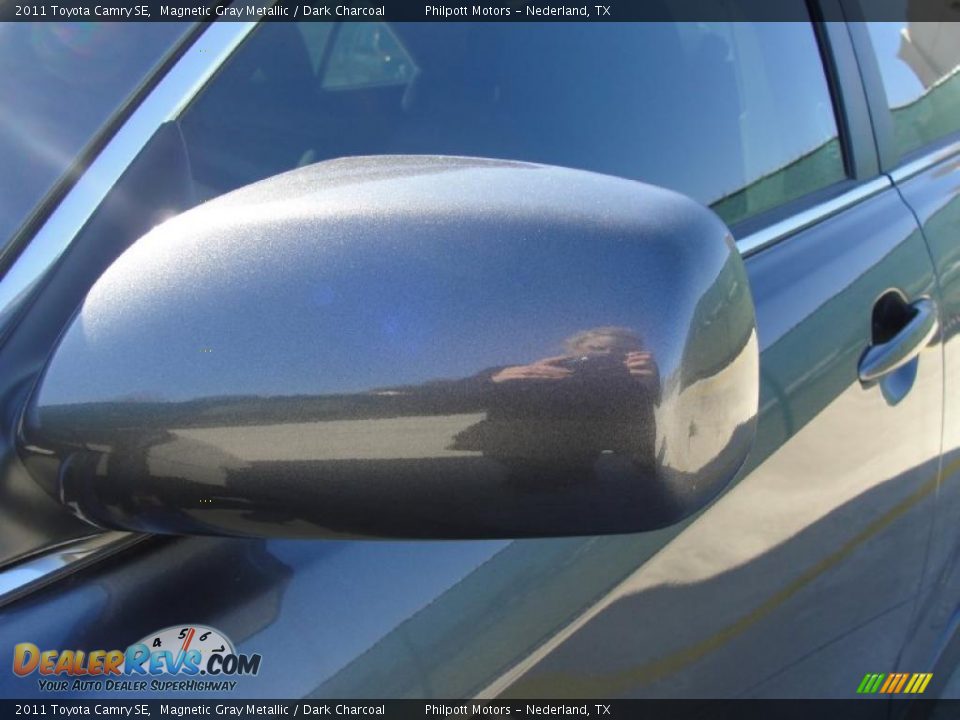2011 Toyota Camry SE Magnetic Gray Metallic / Dark Charcoal Photo #11