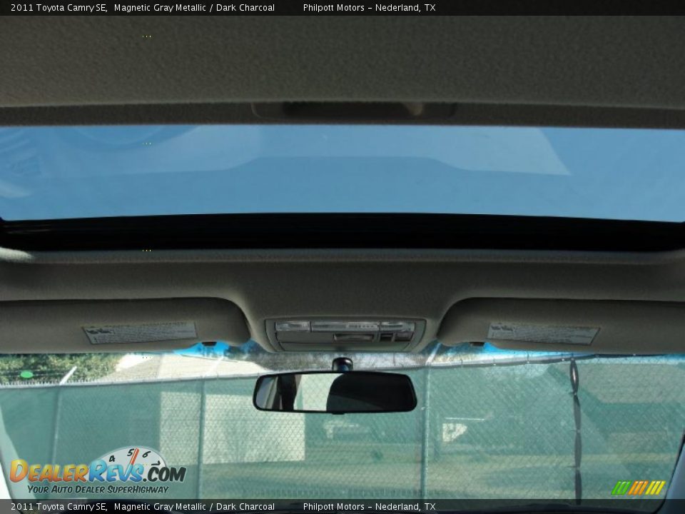2011 Toyota Camry SE Magnetic Gray Metallic / Dark Charcoal Photo #23