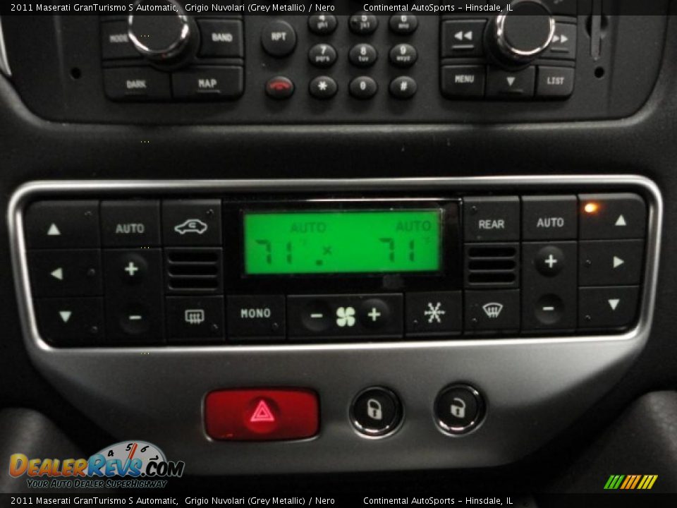 Controls of 2011 Maserati GranTurismo S Automatic Photo #31