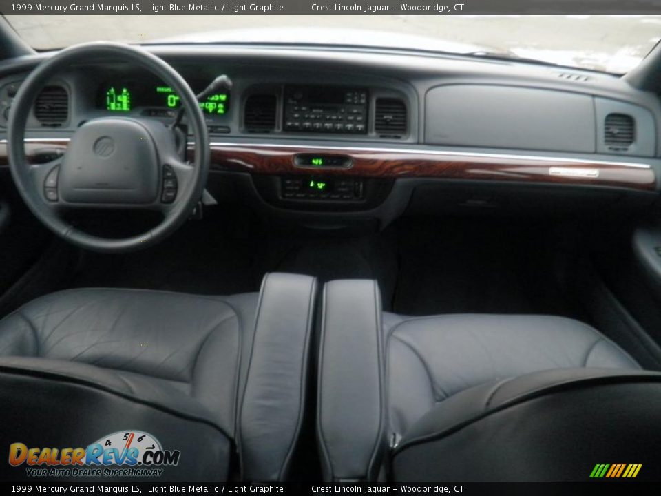 Dashboard of 1999 Mercury Grand Marquis LS Photo #10