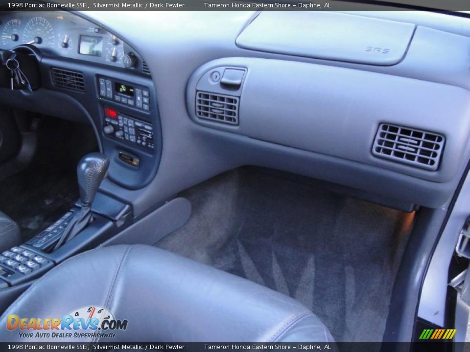 1998 Pontiac Bonneville SSEi Silvermist Metallic / Dark Pewter Photo #21