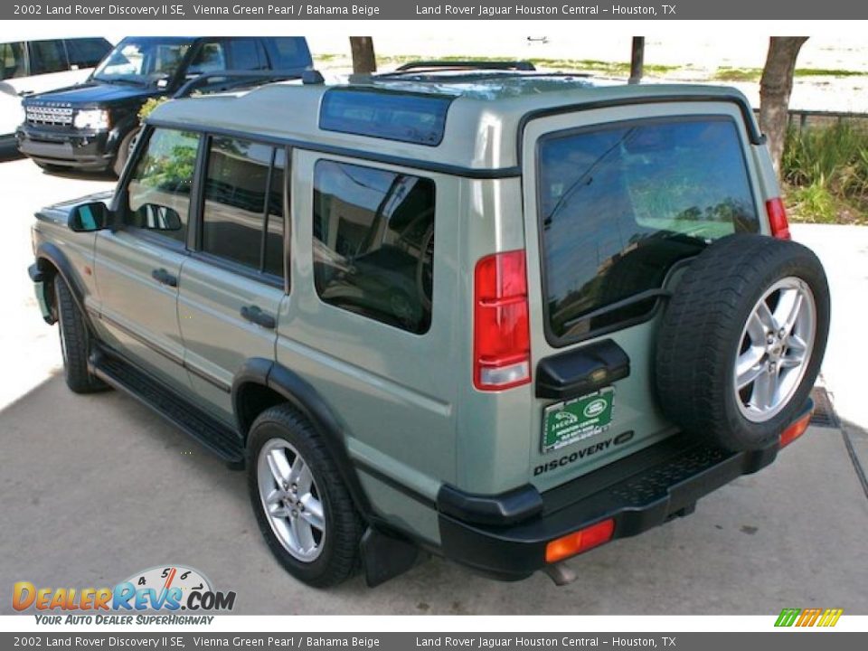 2002 Land Rover Discovery II SE Vienna Green Pearl / Bahama Beige Photo #9