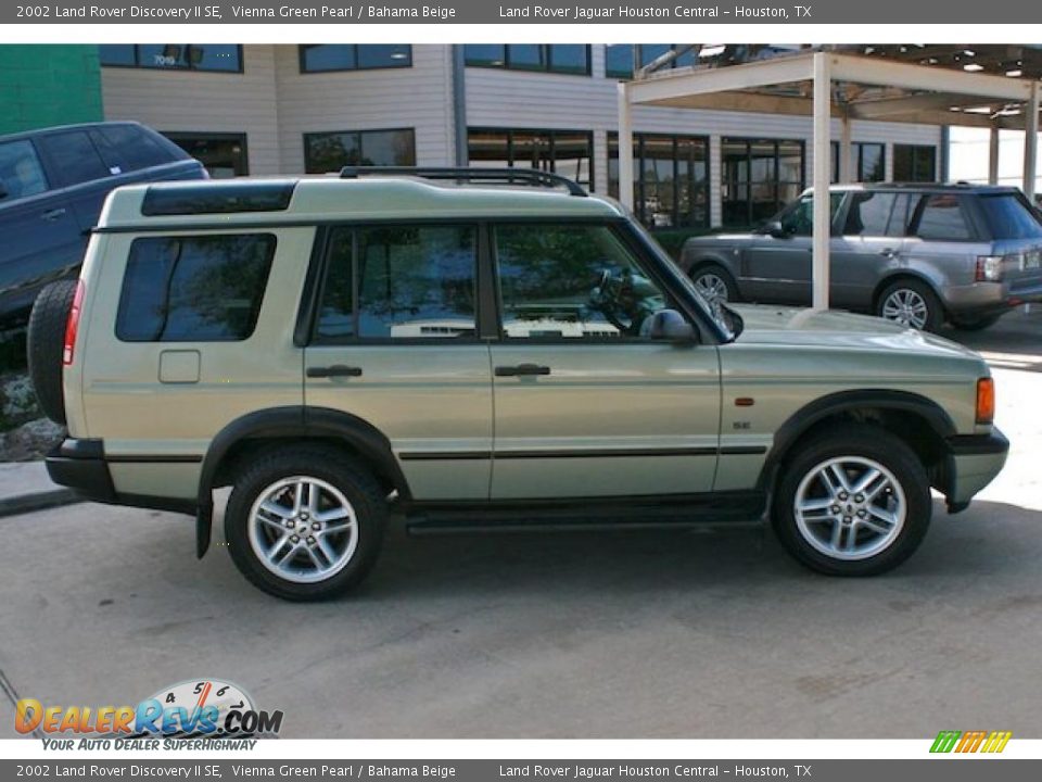 2002 Land Rover Discovery II SE Vienna Green Pearl / Bahama Beige Photo #13