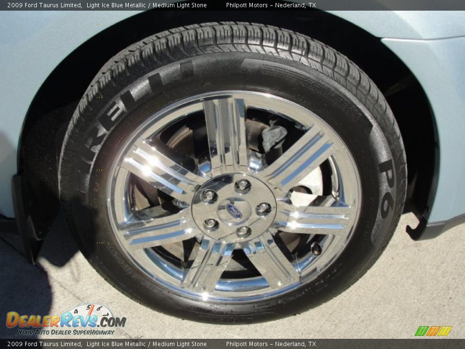 2009 Ford Taurus Limited Light Ice Blue Metallic / Medium Light Stone Photo #16
