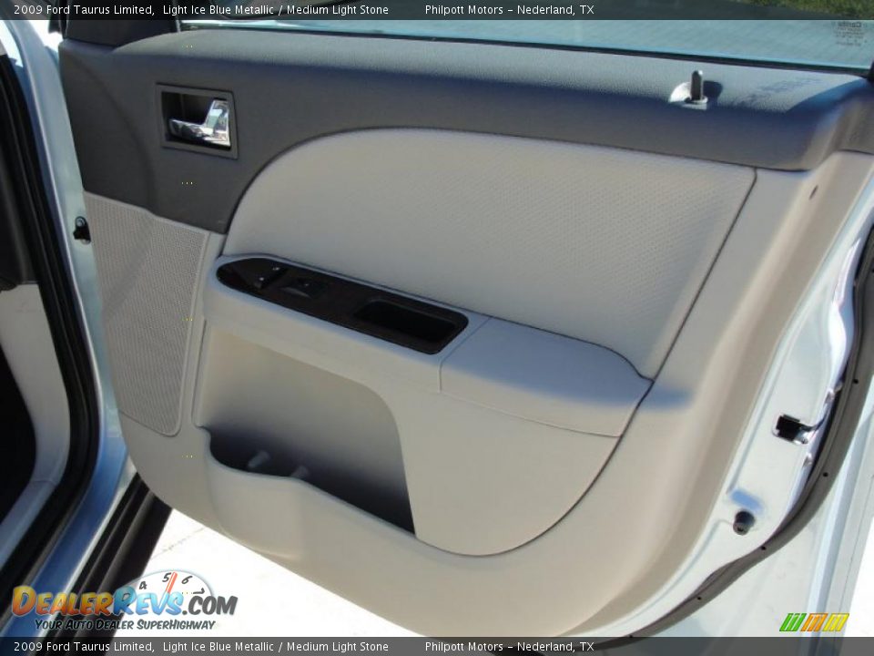 2009 Ford Taurus Limited Light Ice Blue Metallic / Medium Light Stone Photo #25