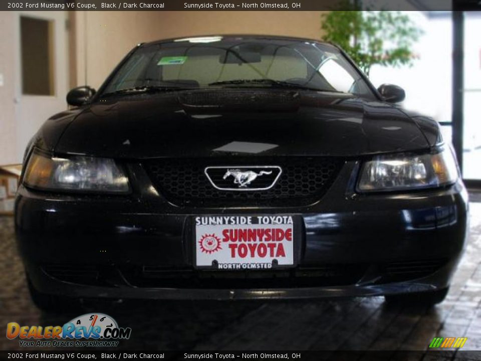 2002 Ford Mustang V6 Coupe Black / Dark Charcoal Photo #2