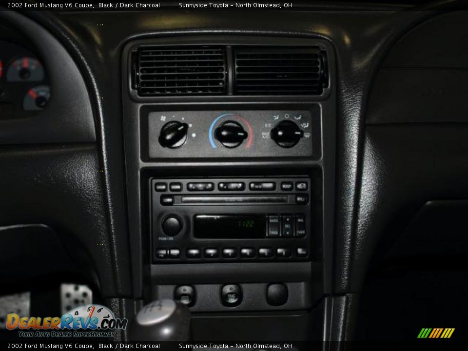 2002 Ford Mustang V6 Coupe Black / Dark Charcoal Photo #13