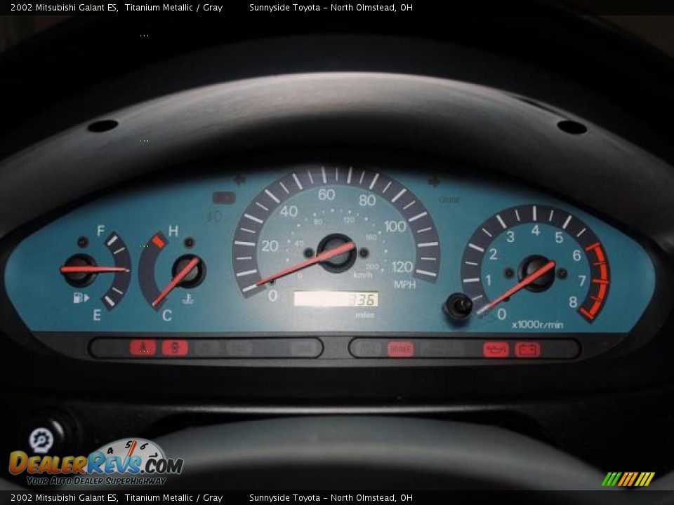 2002 Mitsubishi Galant ES Titanium Metallic / Gray Photo #13