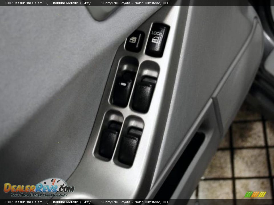 2002 Mitsubishi Galant ES Titanium Metallic / Gray Photo #16