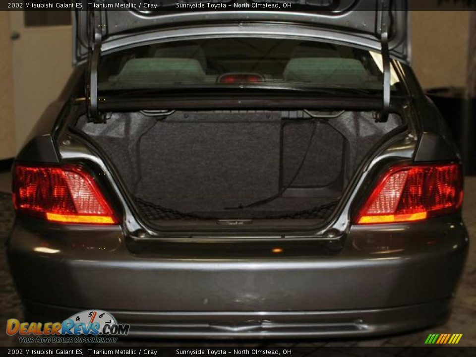 2002 Mitsubishi Galant ES Titanium Metallic / Gray Photo #18