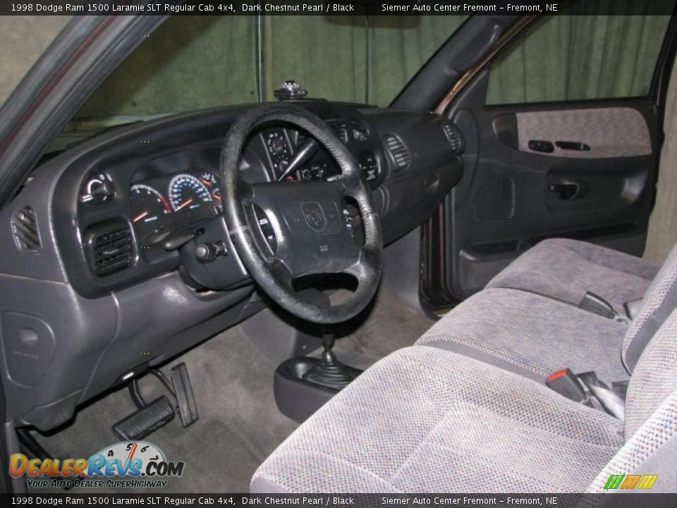Black Interior - 1998 Dodge Ram 1500 Laramie SLT Regular Cab 4x4 Photo #11