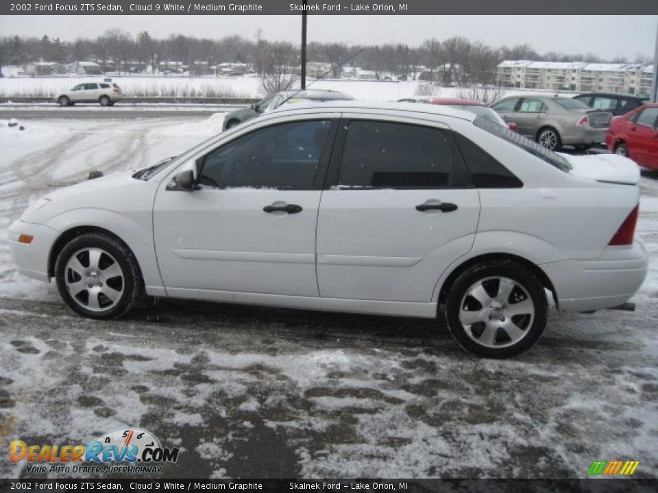 Cloud 9 White 2002 Ford Focus ZTS Sedan Photo #5